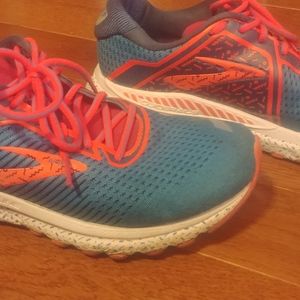 Brooks Adrenaline athletic shoe